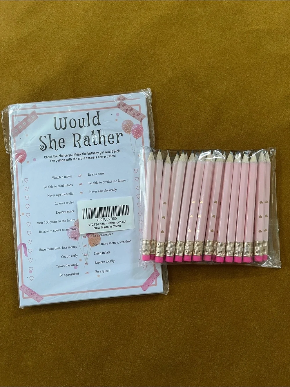 20 sheets of Party Games Set with 24 Pink Pencils